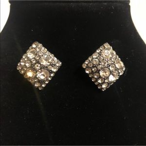 Sparkly earrings ✨